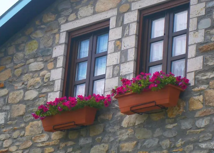 Argyro בית הארחה